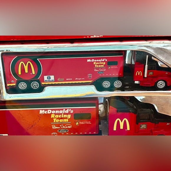 MIB Nascar 1996 McDonalds Racing Team Racing Champions - Picture 3 of 8